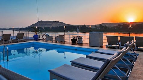 cruises on lake nasser